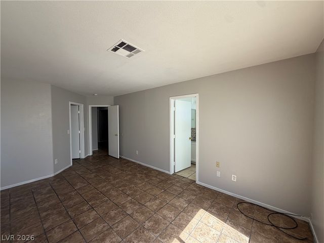 1864 Star Sapphire Court, Las Vegas, NV 89106