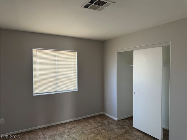 1864 Star Sapphire Court, Las Vegas, NV 89106