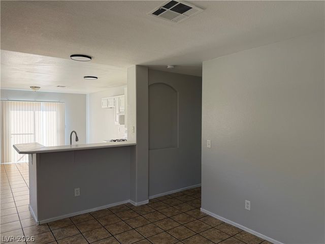 1864 Star Sapphire Court, Las Vegas, NV 89106