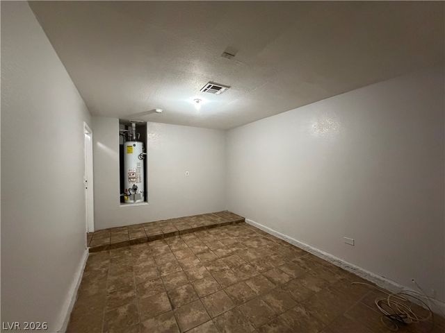 1864 Star Sapphire Court, Las Vegas, NV 89106