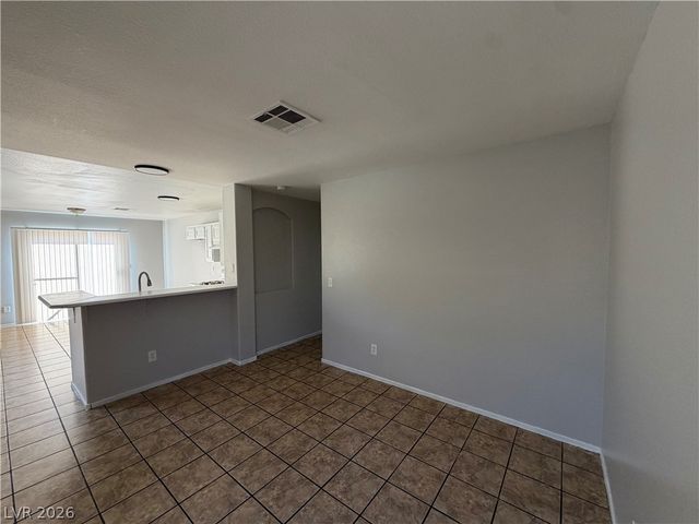 1864 Star Sapphire Court, Las Vegas, NV 89106