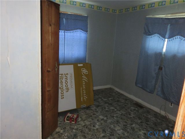 11965 River Rd, Chesterfield, VA 23838