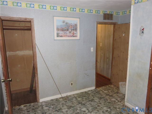 11965 River Rd, Chesterfield, VA 23838