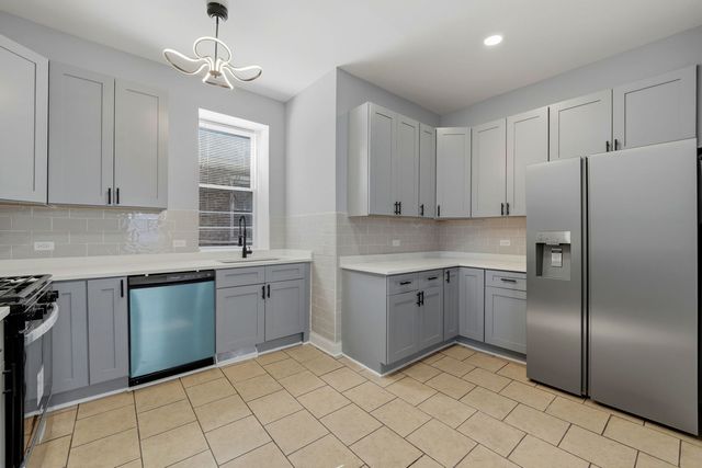 11431 S Indiana Avenue, Chicago, IL 60628