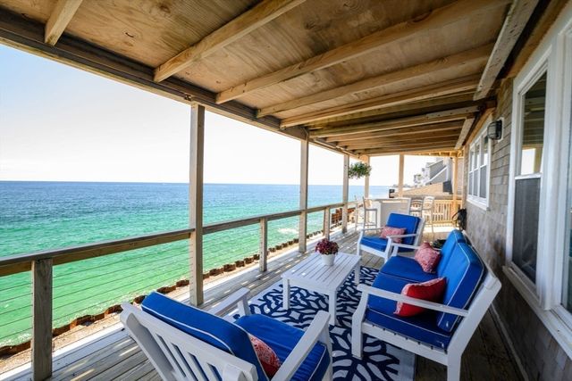 18 Oceanside Drive, Scituate, MA 02066