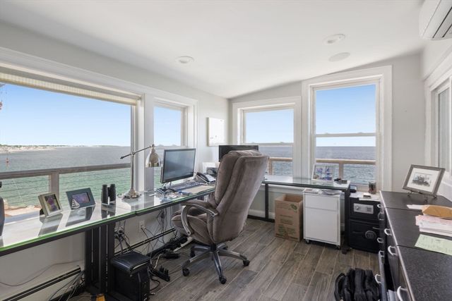 18 Oceanside Drive, Scituate, MA 02066