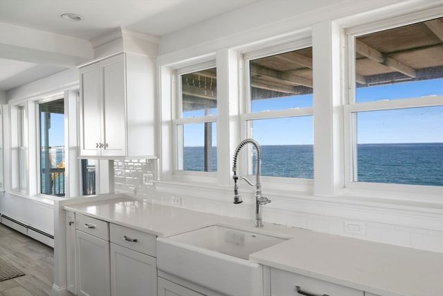 18 Oceanside Drive, Scituate, MA 02066