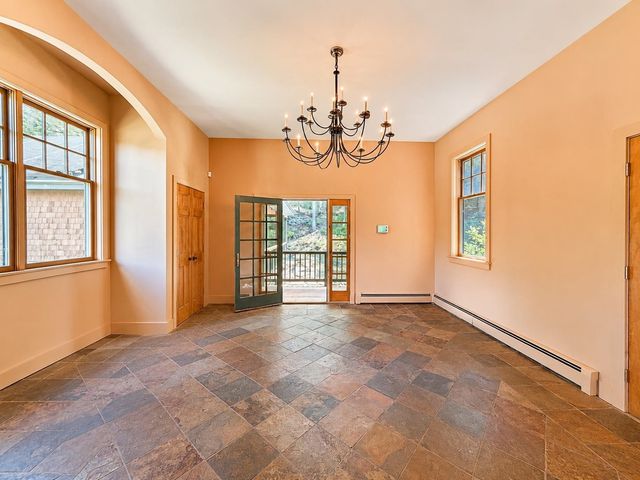 224 Cobble Ridge Road, Londonderry, VT 05148