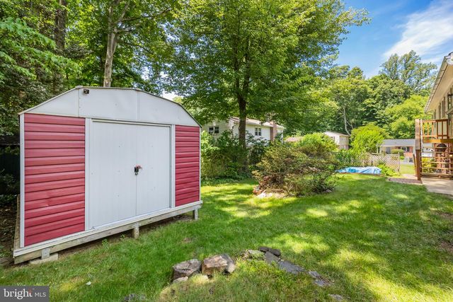 6914 HADLOW DR, Springfield, VA 22152