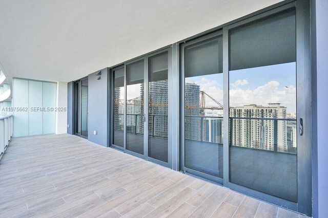 1010 Brickell Ave 3506, Miami, FL 33131