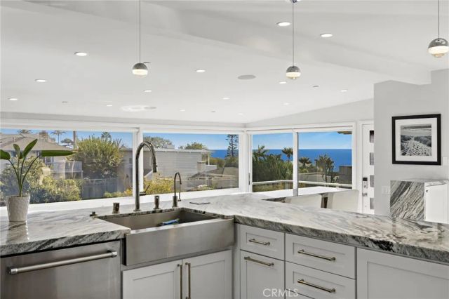 166 Fairview, Laguna Beach, CA 92651