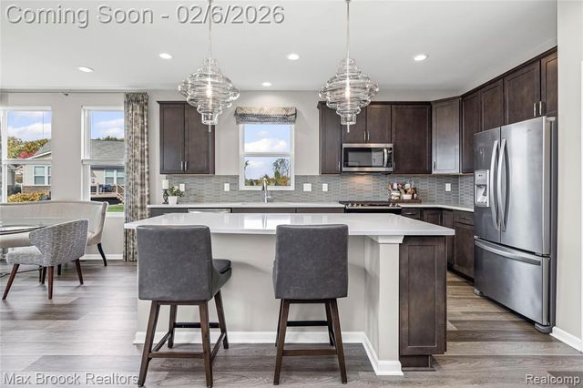 4402 Brookside C, Canton, MI 48188