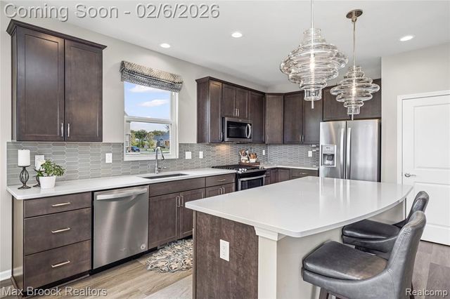 4402 Brookside C, Canton, MI 48188