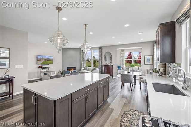 4402 Brookside C, Canton, MI 48188