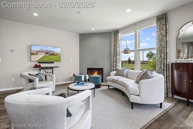 4402 Brookside C, Canton, MI 48188