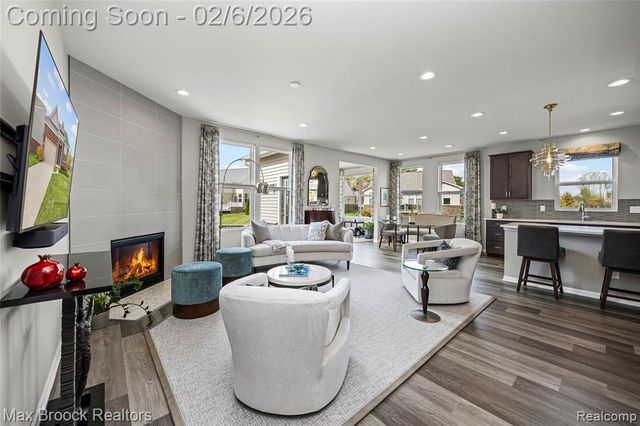 4402 Brookside C, Canton, MI 48188