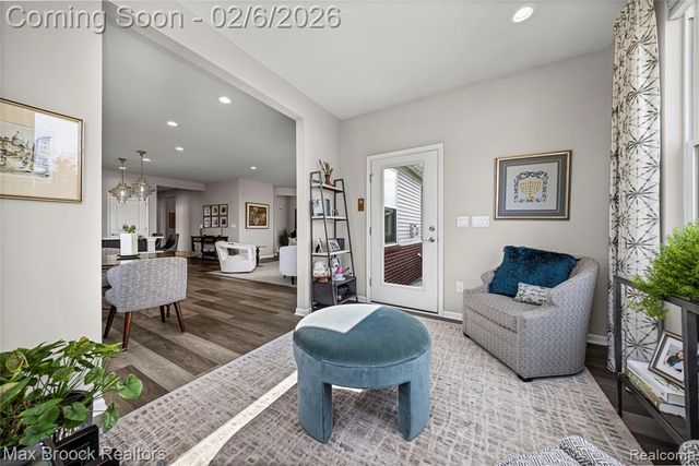 4402 Brookside C, Canton, MI 48188