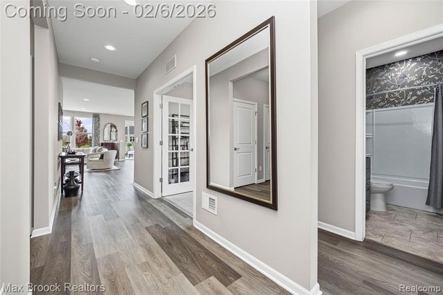 4402 Brookside C, Canton, MI 48188