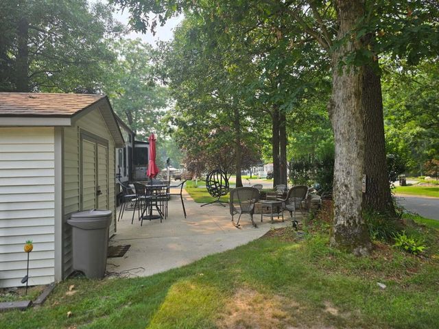 9467 S Easy Lane, Baldwin, MI 49304