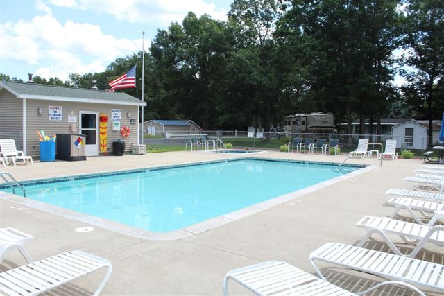 9467 S Easy Lane, Baldwin, MI 49304