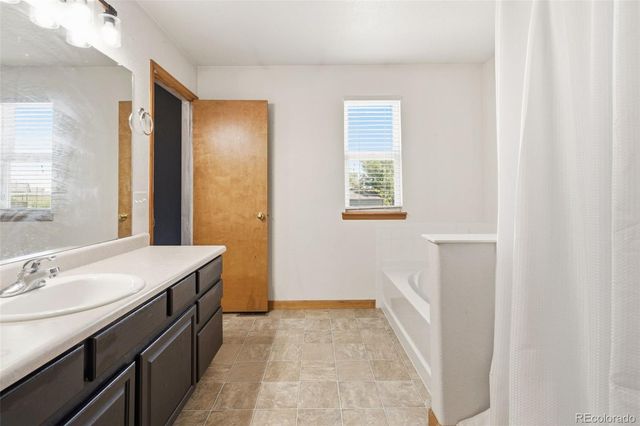 16620 W Stroilway Street, Hudson, CO 80642