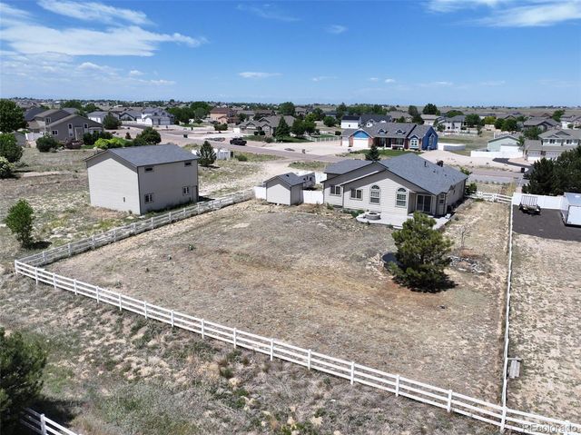 16620 W Stroilway Street, Hudson, CO 80642