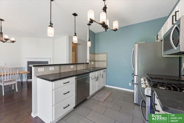 5017 S 194th Avenue, Omaha, NE 68135