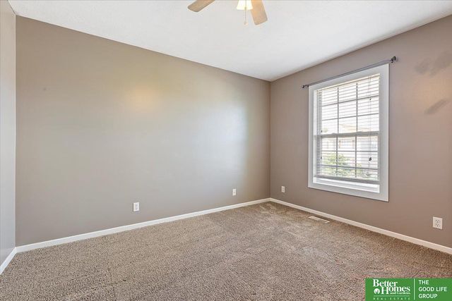 5017 S 194th Avenue, Omaha, NE 68135