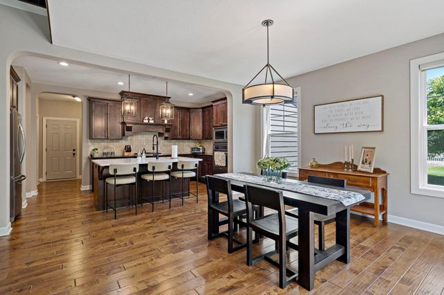 16899 E Lake Drive, Lakeville, MN 55044
