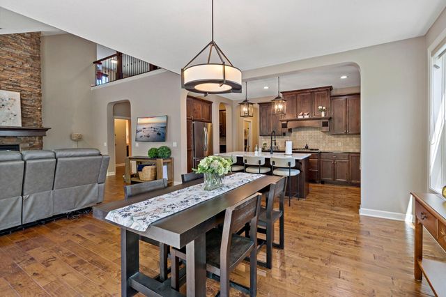 16899 E Lake Drive, Lakeville, MN 55044