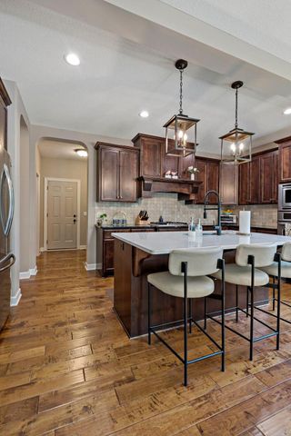 16899 E Lake Drive, Lakeville, MN 55044