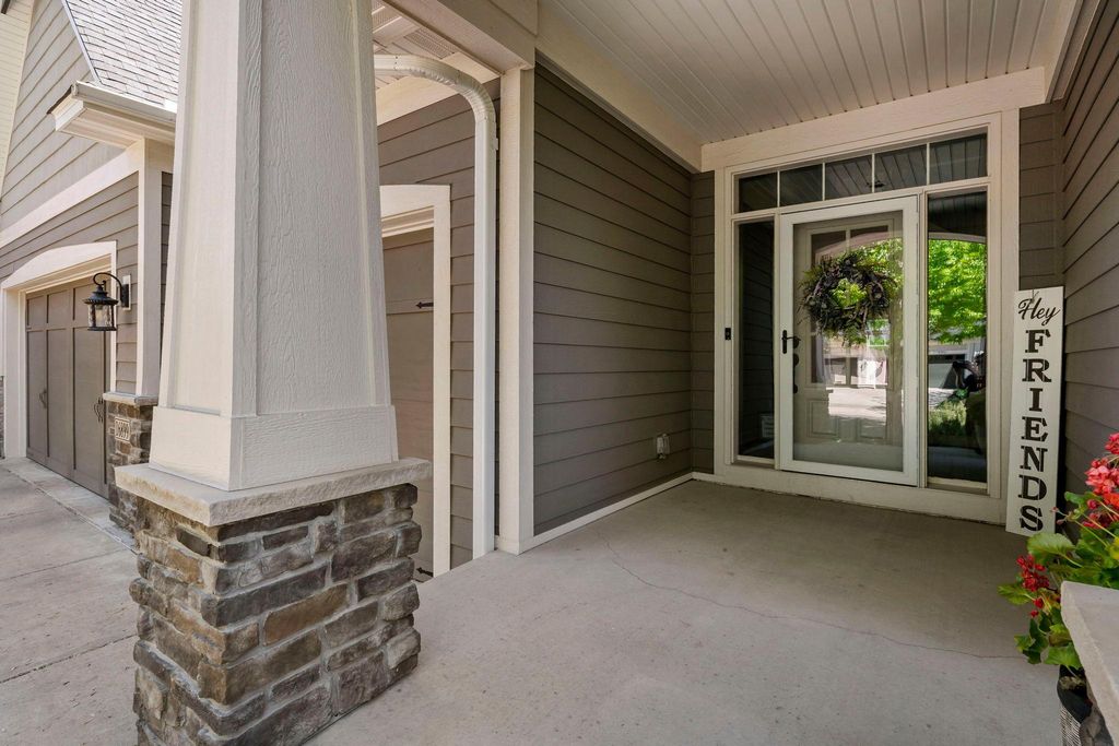 16899 E Lake Drive, Lakeville, MN 55044 — photo 3