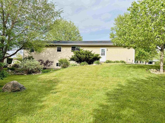 306 S Richards Street, Orfordville, WI 53576