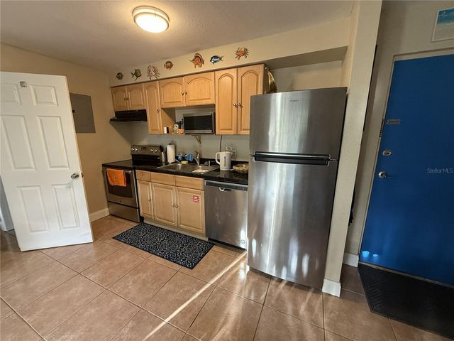 4215 E BAY DRIVE 1702B, Clearwater, FL 33764