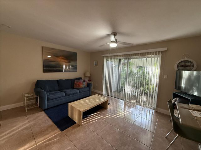 4215 E BAY DRIVE 1702B, Clearwater, FL 33764