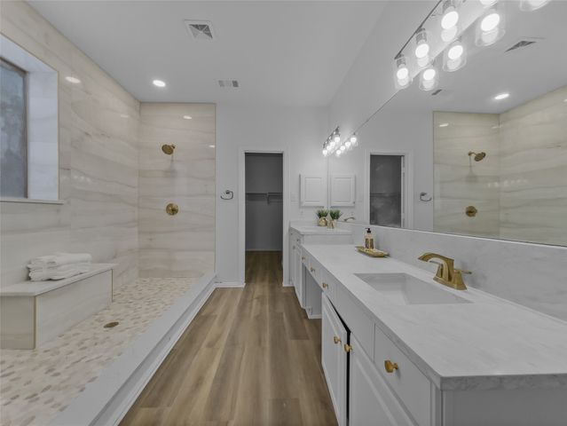 5609 Freedom Lane, Rowlett, TX 75089