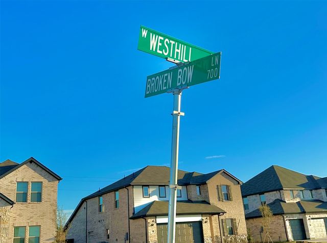 704 Broken Bow Lane, Cleburne, TX 76033