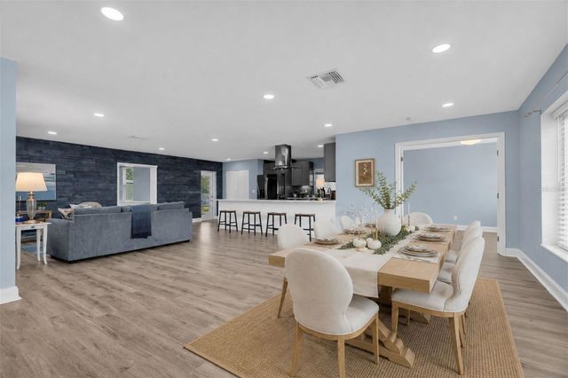 7891 4TH AVENUE S, St Petersburg, FL 33707