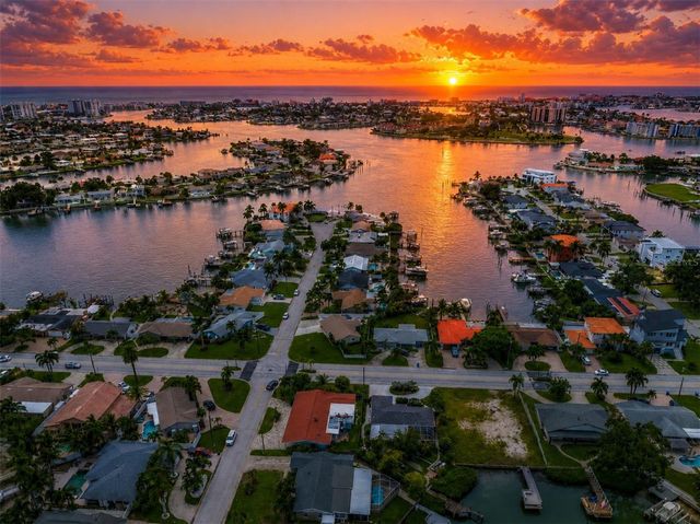 7891 4TH AVENUE S, St Petersburg, FL 33707