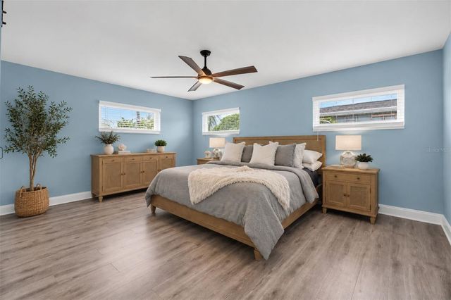 7891 4TH AVENUE S, St Petersburg, FL 33707