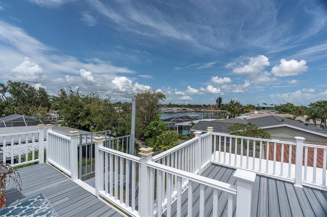 7891 4TH AVENUE S, St Petersburg, FL 33707