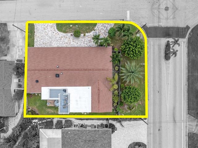 7891 4TH AVENUE S, St Petersburg, FL 33707