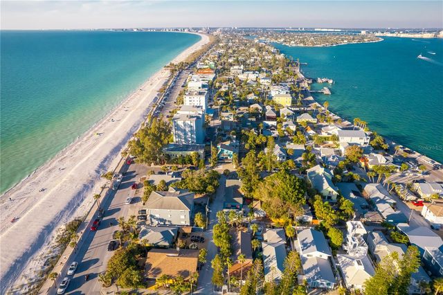 7891 4TH AVENUE S, St Petersburg, FL 33707