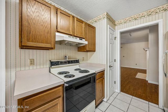 5848 COPPER LAKE Drive, Jacksonville, FL 32218