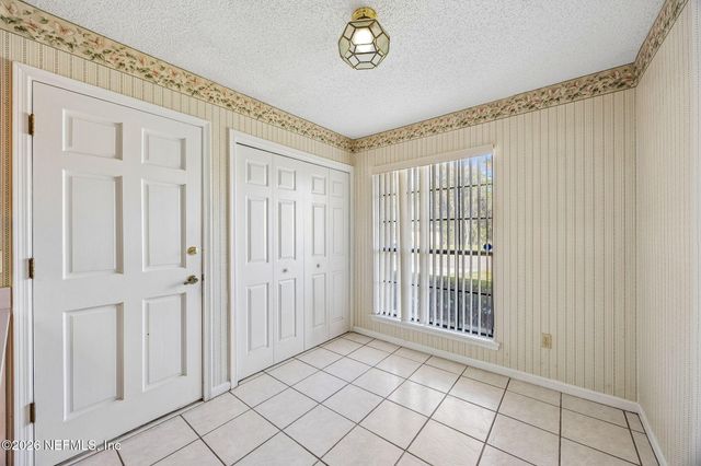 5848 COPPER LAKE Drive, Jacksonville, FL 32218