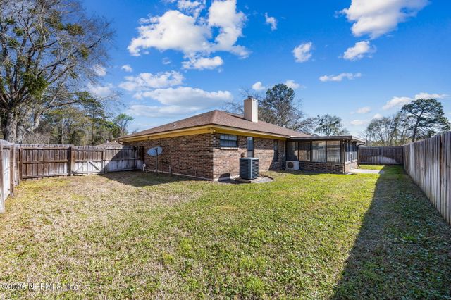 5848 COPPER LAKE Drive, Jacksonville, FL 32218