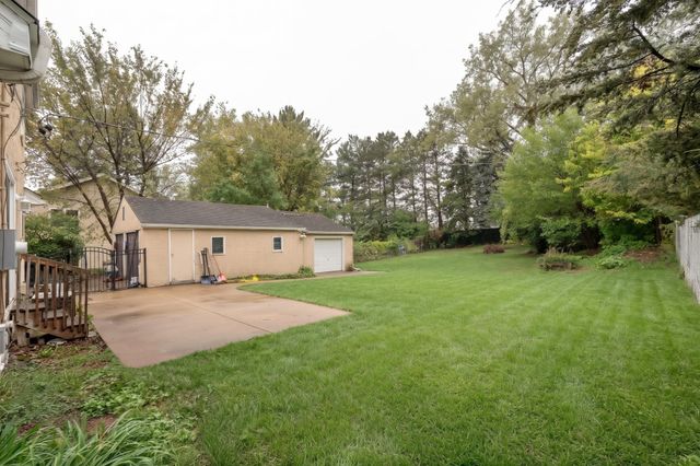 1809 Jackson Street, Maplewood, MN 55117