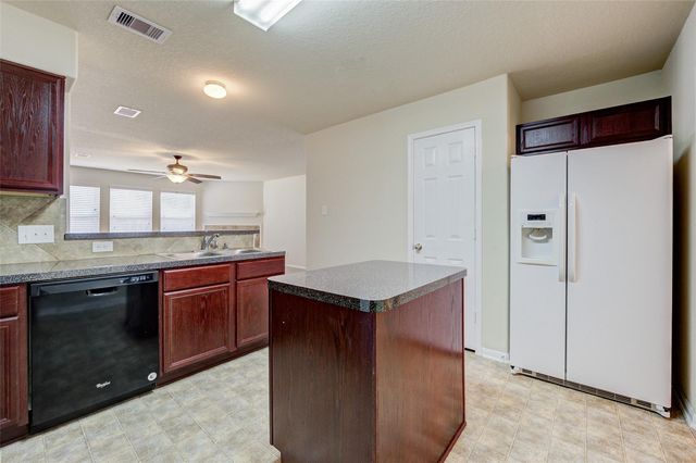 4910 Conifer Ridge Way, Humble, TX 77346