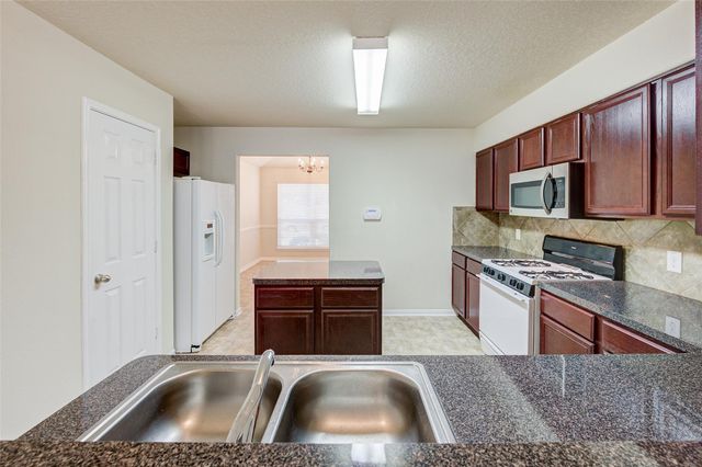 4910 Conifer Ridge Way, Humble, TX 77346