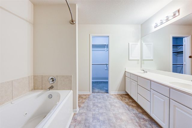 4910 Conifer Ridge Way, Humble, TX 77346